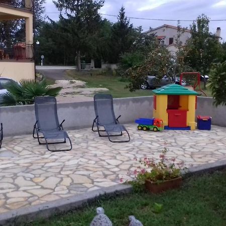 Holiday Home Izabela Krsan Bagian luar foto