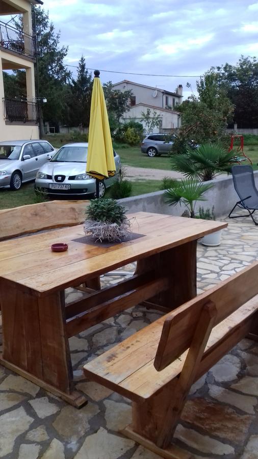 Holiday Home Izabela Krsan Bagian luar foto